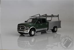 2018 Dodge Ram 3500 DRW/ Dually Laramie Diesel w/ Hitch & Ladder Rack 1:64 Scale Diecast Model (Green),Greenlight Collectibles 