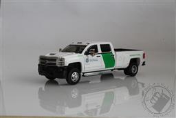 2018 Chevy Silverado 3500 HD Dually, Customs & Border Protection, 1:64 Diecast Model (White),Greenlight Collectibles 
