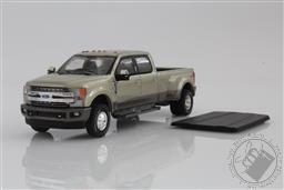 2018 Ford F-350 King Ranch DRW/ Dually Lariat Pickup Truck 1:64 Scale Diecast Model F350 (Gold Metallic),Greenlight Collectibles 