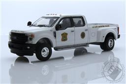 Dually Drivers Series 8 - 2017 Ford F-350 Dually - Detroit, Michigan Mounted Police,Greenlight Collectibles 