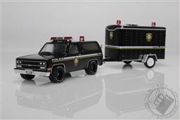 Hitch & Tow Series 22 - 1990 Chevrolet K5 Blazer Utica, New York Police Department with Small Cargo Trailer,Greenlight Collectibles 