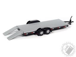 Auto World Silver Flatbed Trailer with Removable Ramps for 1:64 Diecast Vehicles, 1:64 Scale Diecast Model,Auto World
