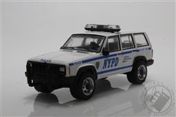 Hot Pursuit Series 38 - 1997 Jeep Cherokee - New York City Police Dept (NYPD),Greenlight Collectibles 