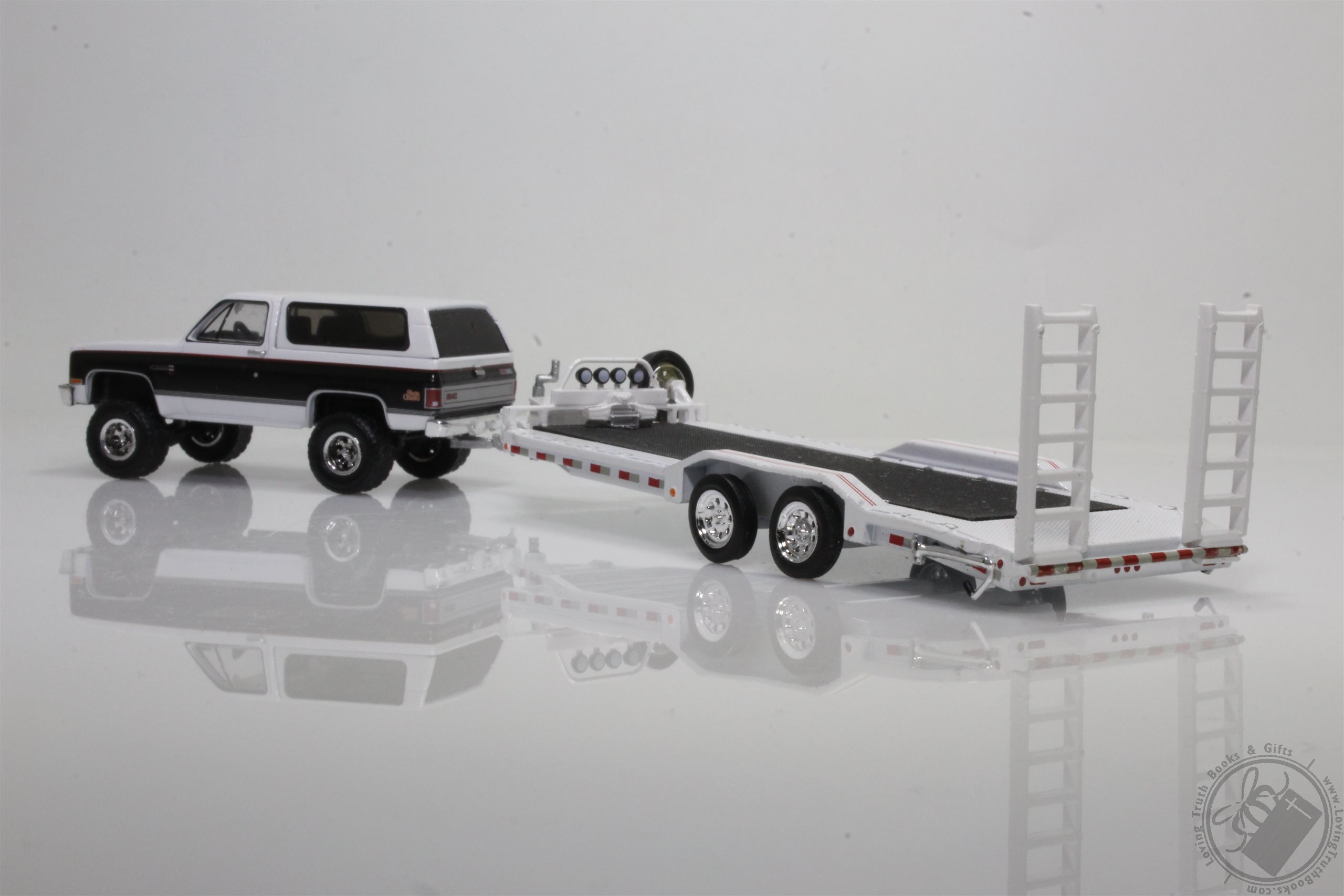 greenlight hitch and tow trucks