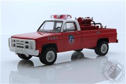 1986 Chevrolet M1008 4x4 - FDNY (The Official Fire Department City of New York) with Fire Equipment, Hose and Tank (Hobby Exclusive),Greenlight Collectibles 