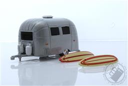 Hitched Homes Series 11 - Airstream 16’ Bambi with Surfboards,Greenlight Collectibles 
