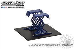 PREORDER Auto Body Shop - Automotive Double Scissor Lifts Series 1 - Blue (AVAILABLE MAY-JUN 2022),Greenlight Collectibles 