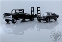 1970 Chevy C-30 Ramp Truck with 1971 Chevrolet Camaro Z/28 (Hobby Exclusive),Greenlight Collectibles 