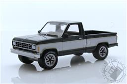 Johnny Lightning Classic Gold - 2021 Release 4A - 1983 Ford Ranger - Dark Spruce Metallic with White Two-tone,Johnny Lightning