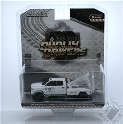 CHASE, Dually Drivers Series 8 - 2018 Ram 3500 Dually Wrecker - Los Angeles County Metro Freeway Service, Green Machine,Greenlight Collectibles 
