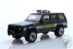 PREORDER First Responders Series 1 - 1998 Jeep Cherokee - Greenport Rescue Squad Paramedic - Greenport, New York (AVAILABLE SEP-OCT 2022),Greenlight Collectibles 