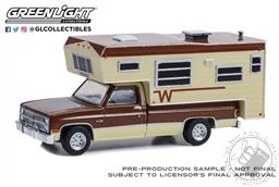PREORDER 1982 Chevrolet C20 Silverado Camper Special with Winnebago Slide-In Camper - Dark Chestnut Metallic and Santa Fe Tan Deluxe Two-Tone (Hobby Exclusive) (AVAILABLE SEP-OCT 2022),Greenlight Collectibles