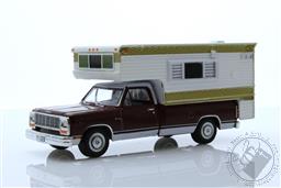 1981 Dodge Ram D-250 Royal with Large Camper - Medium Crimson Red and Pearl White (Hobby Exclusive),Greenlight Collectibles