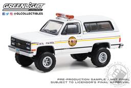 Hot Pursuit Series 44 - 1991 Chevrolet K5 Blazer - North Dakota State Patrol,Greenlight Collectibles