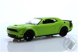 PREORDER Auto World Premium - 2022 Release 3B - 2019 Dodge Challenger Scat Pack - Sublime (AVAILABLE JAN-FEB 2023),Auto World