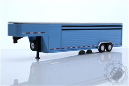 Hitch & Tow Trailers - 26-Foot Continuous Gooseneck Livestock Trailer - Light Blue (Hobby Exclusive),Greenlight Collectibles