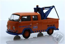 1970 Volkswagen Double Cab Pickup With Drop in Tow Hook - Gulf Oil 'That Good Gulf Gasoline' (Hobby Exclusive),Greenlight Collectibles