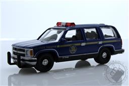SEPARATED SET Johnny Lightning 2-Packs - American Heroes - 2022 Release 3B - New York State Trooper 1997 Chevrolet Tahoe Blue Body w/Lower Flat Black Sides & New York State Police Graphics,Johnny Lightning