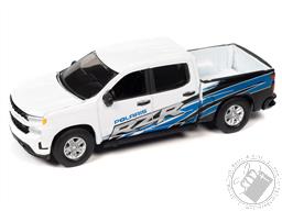 PREORDER Auto World - Big Country Collectibles - 2023 Release 1 - Polaris 2020 Chevy Silverado Custom Trail Boss in White with Blue and Black Stripes (AVAILABLE JUN-JUL 2023),Auto World