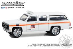 PREORDER First Responders - 1991 GMC Suburban - NYC EMS (City of New York Emergency Medical Service) (Hobby Exclusive) (AVAILABLE JUL-AUG 2023),Greenlight Collectibles
