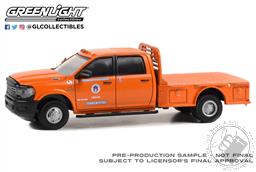 PREORDER Dually Drivers Series 13 - 2023 Ram 3500 Dually Flatbed - City Of Austin Public Works - Street and Bridge Operations, Austin, Texas (AVAILABLE JUL-AUG 2023),Greenlight Collectibles