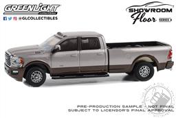 PREORDER Showroom Floor Series 4 - 2023 Ram 3500 Limited Longhorn - Billet Silver Metallic and Walnut Brown Metallic (AVAILABLE AUG-SEP 2023),Greenlight Collectibles