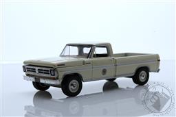 Fall Guy Stuntman Association - 1972 Ford F-250 Camper Special,Greenlight Collectibles