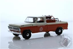 1971 Ford F-250 with Fire Equipment, Hose and Tank - 1971 Schaefer 500 at Pocono Official Truck (Hobby Exclusive),Greenlight Collectibles