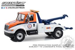PREORDER International Durastar 4400 Tow Truck - Gulf Oil “That Good Gulf Gasoline” (Hobby Exclusive) (AVAILABLE OCT-NOV 2023),Greenlight Collectibles