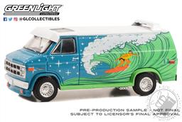 Vannin' - 1978 GMC Vandura Custom Van - Surf Decoration (Hobby Exclusive) Preorder October 2023,Greenlight Collectibles